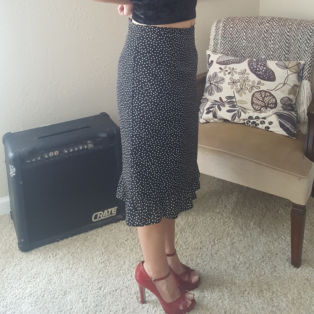 Black and White Polk Dot Mid Length Trumpet Skirt - Picture 3 of 8